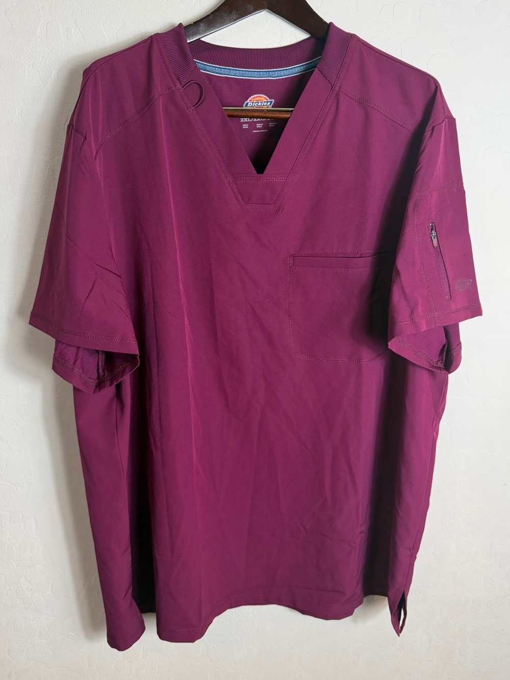 Dickies Men’s V-Neck Scrub Top in Plum Berry